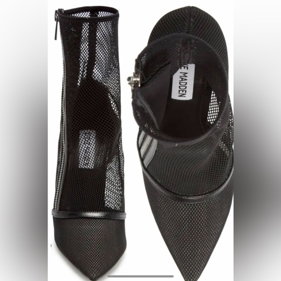 ⭐️STEVE MADDEN⭐️ SOLD OUT EVERYWHERE “MIXER”BLACK ANKLE BOOTES SIZE: 7.5 - Picture 6 of 16